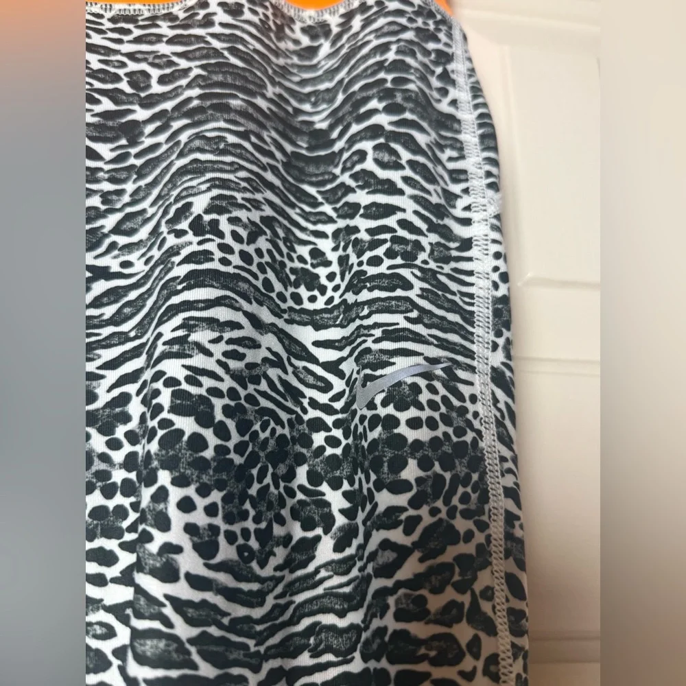 Nike Dri-FIT Racer leopard-print crop‎ running leggings